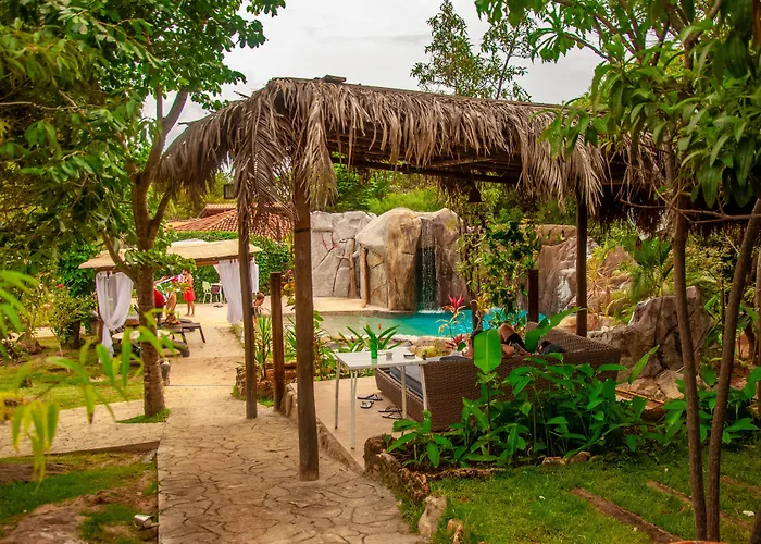 Pousada Caminho Das CachoeirasPousada